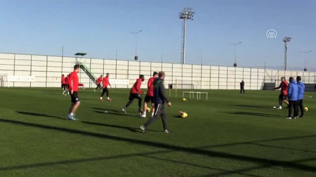 Çaykur Rizesporlu Boldrin: "Ligi en üst sırada bitirmek istiyoruz"