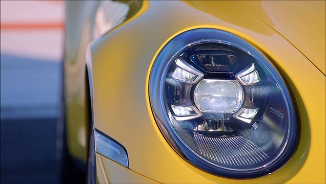 Présentation / Essai Porsche 911 (992) Carrera 4S PDK (2019)