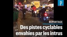 Scooters, camions, voitures... sur les pistes cyclables à Paris, on trouve de tout