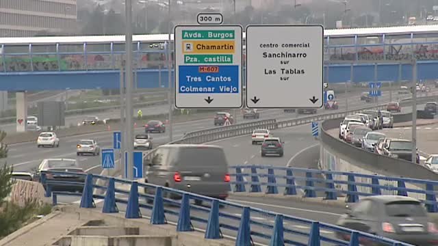 Los jabalíes se dan un paseo por el barrio madrileño de Las Tablas