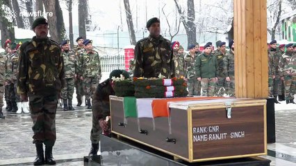 Indian army pays tribute to three soldiers killed in avalanche