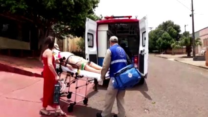 Médico atende homem com ferimento na cabeça no Bairro Morumbi