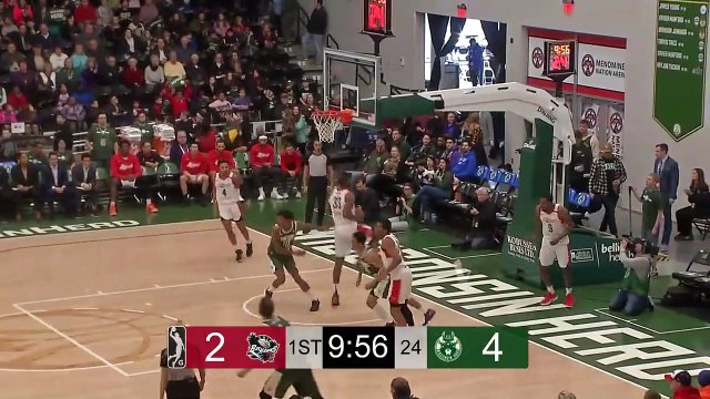 Jaylen Adams (27 points) Highlights vs. Erie BayHawks