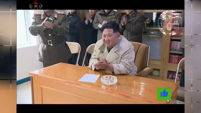 Kim Jong un -North Korean female soldiers perform for the strongman