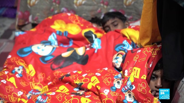 Au Pakistan, les comédies vulgaires font salle comble