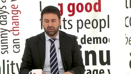 Hoxha  Shqiptarët kanë nevojë për dekriminalizimin e politikës