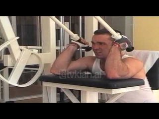 Palestrat në Tiranë - (9 Prill 2000)