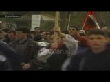 Kosovë trazira në Mitrovicë - (9 Prill 2000)