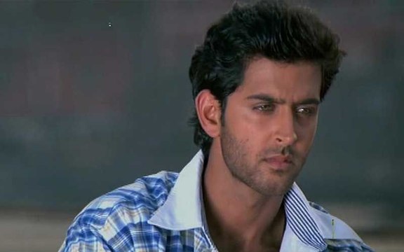 Hrithik Roshan Cried After Kaho Naa Pyaar Hai Released; Rakesh Roshan Opens Up On His Son Facing Sudden Stardom