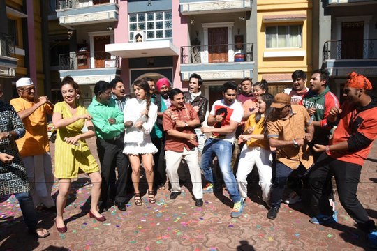 Taarak Mehta Ka Ooltah Chashmah: Varun Dhawan And Shraddha Kapoor Reach Gokuldham To Promote Street Dancer 3D
