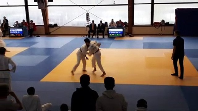 Aphaisiri MUNSUK Champ 77 juniors 01 2020 2ème tour