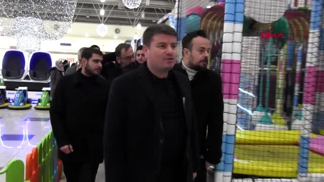 Aksaray başkan dinçer, otizmli çoçuklarla film izledi