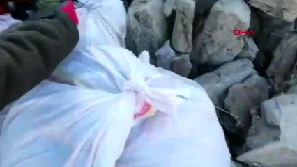 Lice'de yastık kılıfı ve poşetlerde 62 kilo esrar ele geçti