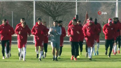 Rıza Çalımbay: “Takımı güçlendirmeliyiz”