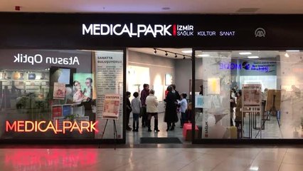 Otizmli Nazım Ege "Egetopya"sını resme döktü - İZMİR