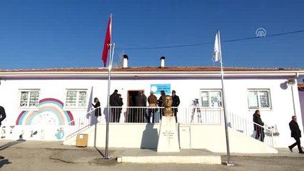 Milli Eğitim Bakanı Selçuk, karne dağıtım törenine katıldı - Detay