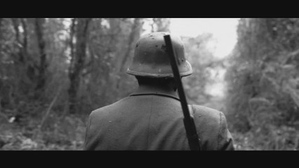 Sonsuz Eksi Bir - Uyanırım