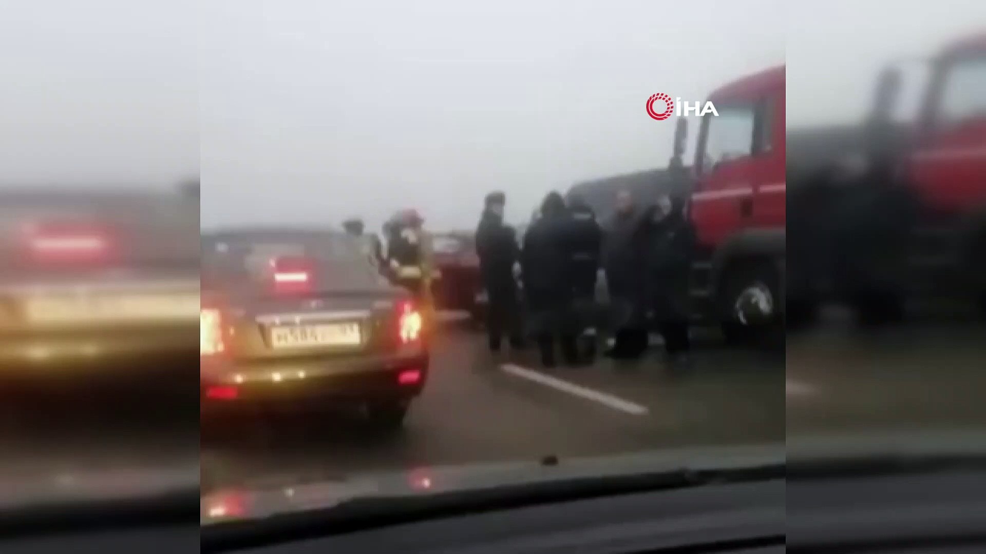 ⁣- Rusya'da zincirleme trafik kazası: 2 ölü, 12 yaralı