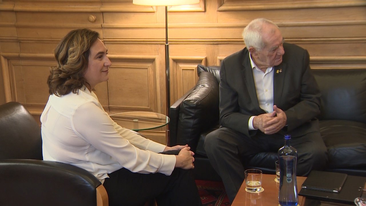 Colau y Maragall se reúnen para negociar los presupuestos