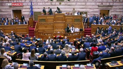 Libyalı çocuklardan Berlin'deki büyüklerine çağrı: Vakf itlak en-nar...