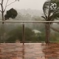 Australie: De fortes pluies apportent un répit aux pompiers, mais des dizaines de feux toujours hors de contrôle
