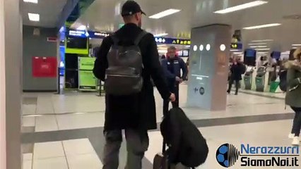 Spinazzola lascia Milano, giocatore in partenza dall'aeroporto di Linate