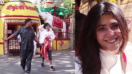 Ekta Kapoor seek blessings from Shani Temple;Watch video | FilmiBeat