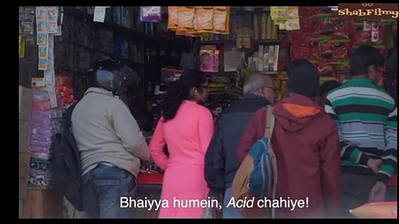Deepika Padukon acid attack chhapak