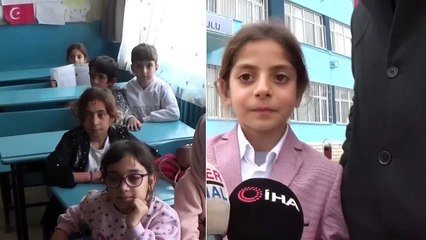 9 Yıldır Saçlarına Makas Değmeyen Baran Barış'ın Karne Sevinci