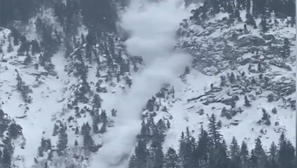 Intense snowfall triggers fast-moving avalanche