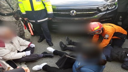 부산 '태극기 집회' 도중 차량 돌진...7명 부상 / YTN