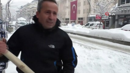 Hakkari’de 37 Köy Ve 104 Mezra Yolu Ulaşıma Kapandı