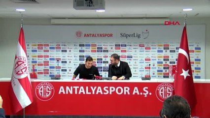 Spor antalyaspor'da veysel sarı imzaladı