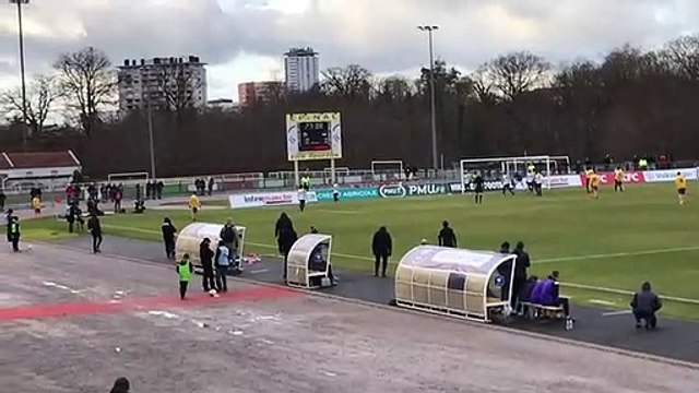 Football (coupe de France) : revivez le but de la qualification d'Epinal pour les 8es de finale face à la JS Saint-Pierroise