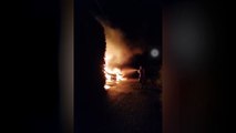 Une voiture en flammes à Taintrux
