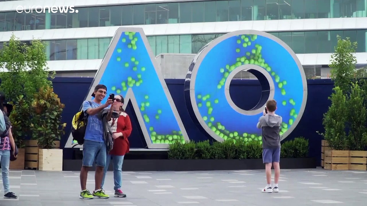 Air pollution from wildfires threaten Australian Open tennis matches