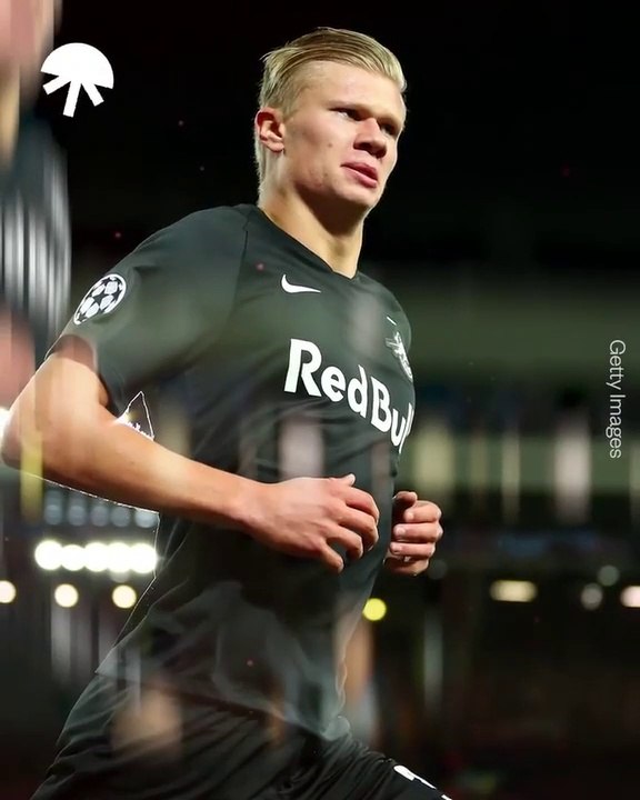 ➡️ BVB were losing 3-1 56' Erling Haland comes on 59' ⚽️ 70' ⚽️ 79' ⚽️  What makes Erling Braut Håland so good?