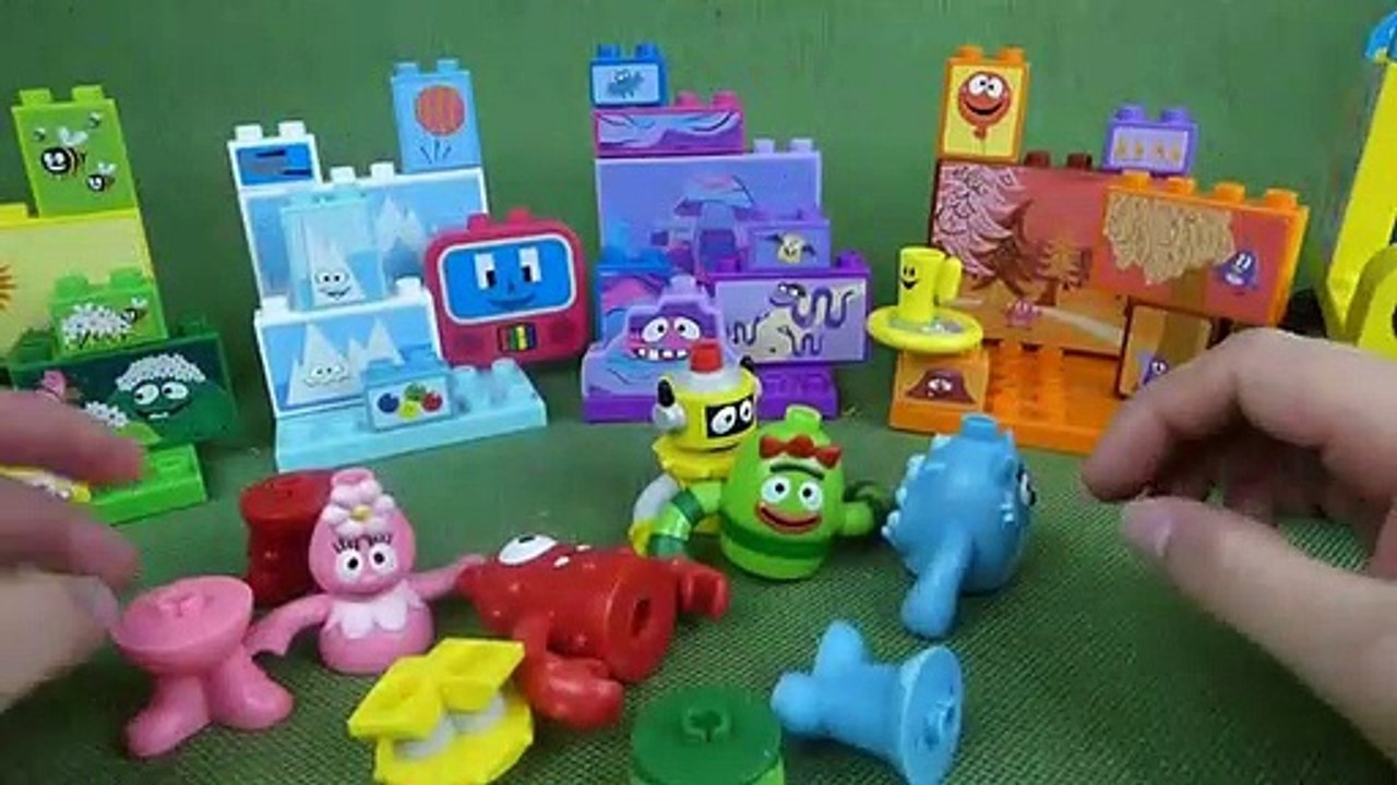 Yo Gabba Gabba Mix and Match Mega Bloks TOYS- Muno, Foofa, Plex, Toodee and Brobee Playset Toys-