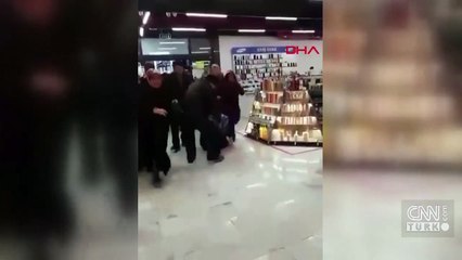 AVM açılışında izdiham