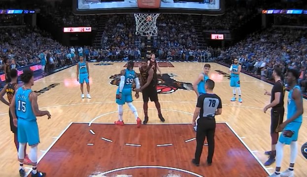 NBA: Tristan Thompson de los Cavaliers expulsado… ¡por dar una palmadita en el trasero a un rival!