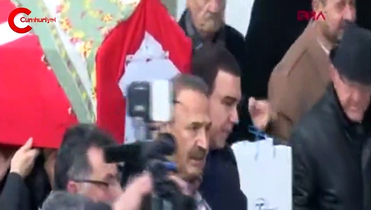 Rahşan Ecevit’e veda