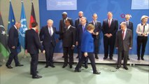 - Cumhurbaşkanı Erdoğan, liderlerle aile fotoğrafı çektirdi- Berlin'de Libya konulu konferans başladı