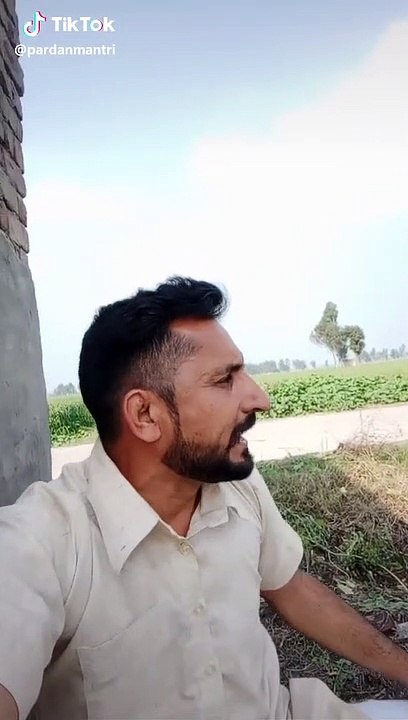 ਮਾਰ ਮਾਰ ਪਾੜ ਦਿਓ ਸਮੈਕੀਏ ਨੂੰ | Funny Video | Laugh Laugh