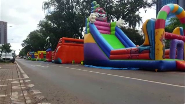 ‘Domingão-Calçadão-Fechadão’ é opção de lazer para esta tarde em Cascavel