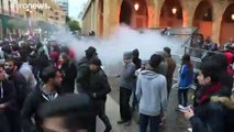 Protestos continuam no Líbano depois de noite violenta