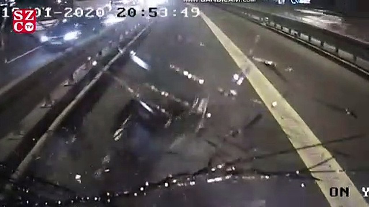 Metrobüs yolunda akıllara durgunluk veren kaza ile ilgili yeni görüntüler ortaya çıktı!