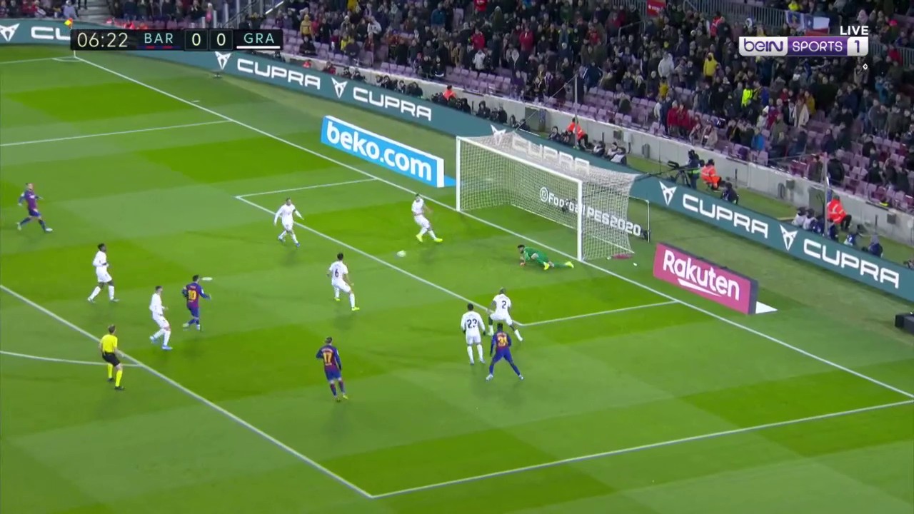 Barcelona v Granada