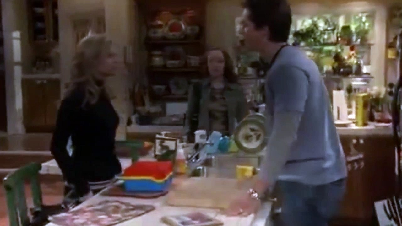 Reba - S 3 E 15 - The Shirt Off My Back