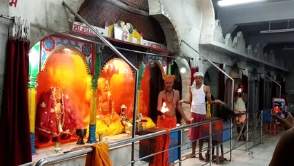 Ganga Sagar Kolkata ki Kapil muni ki puja krte samay ki video