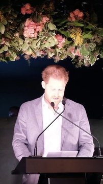 Regardez le Prince Harry qui a brisé le silence cette nuit: Cette issue m’apporte une grande tristesse. La décision que j’ai prise pour ma femme et moi n'est pas prise à la légère